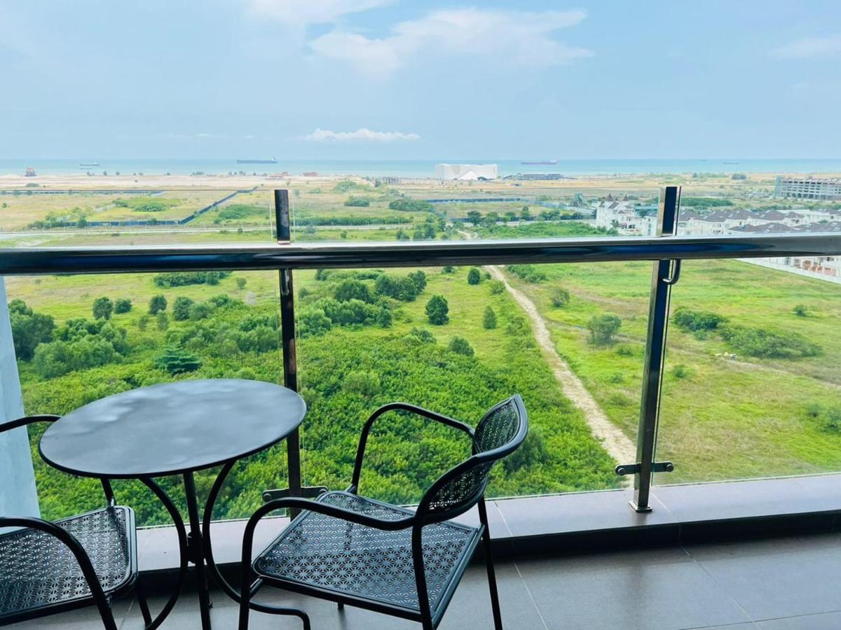 Attractive Podium View @Atlantis Apartment Malacca ภายนอก รูปภาพ