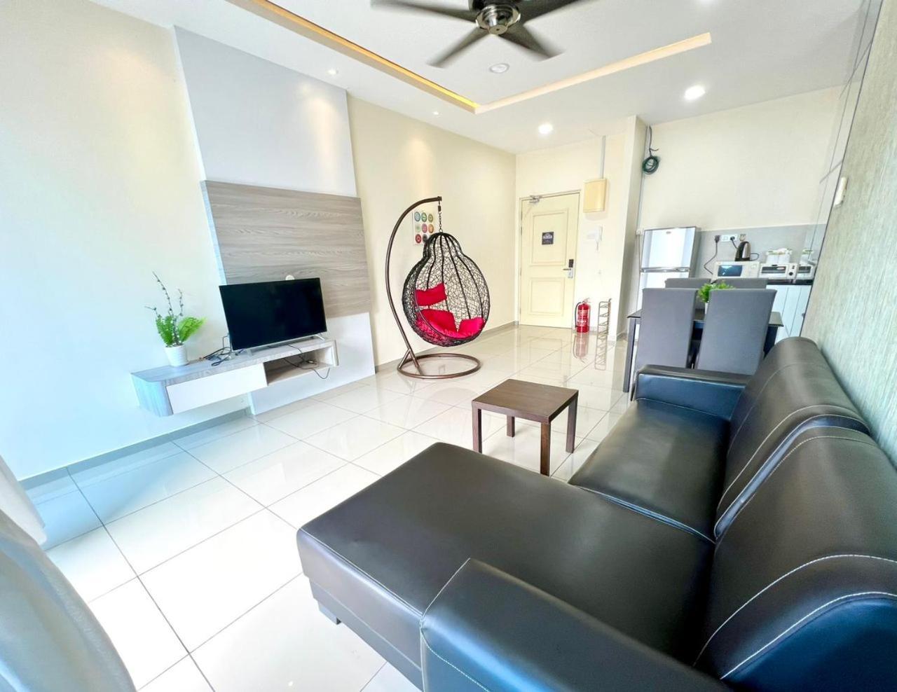 Attractive Podium View @Atlantis Apartment Malacca ภายนอก รูปภาพ