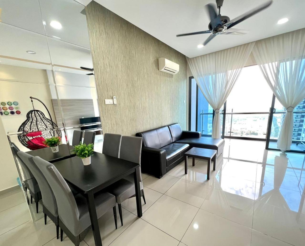 Attractive Podium View @Atlantis Apartment Malacca ภายนอก รูปภาพ